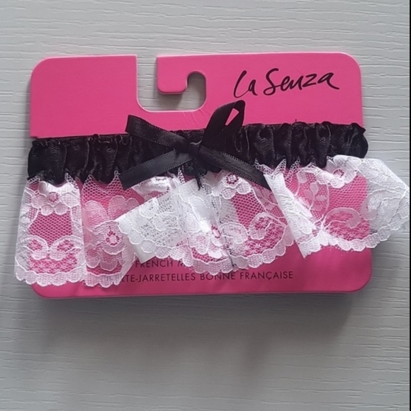 French Maid Bodysuit - Picture 3 of 3